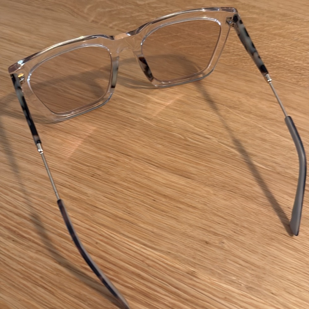 Clear Square Glasses with Black Case - Picture 4 of 10